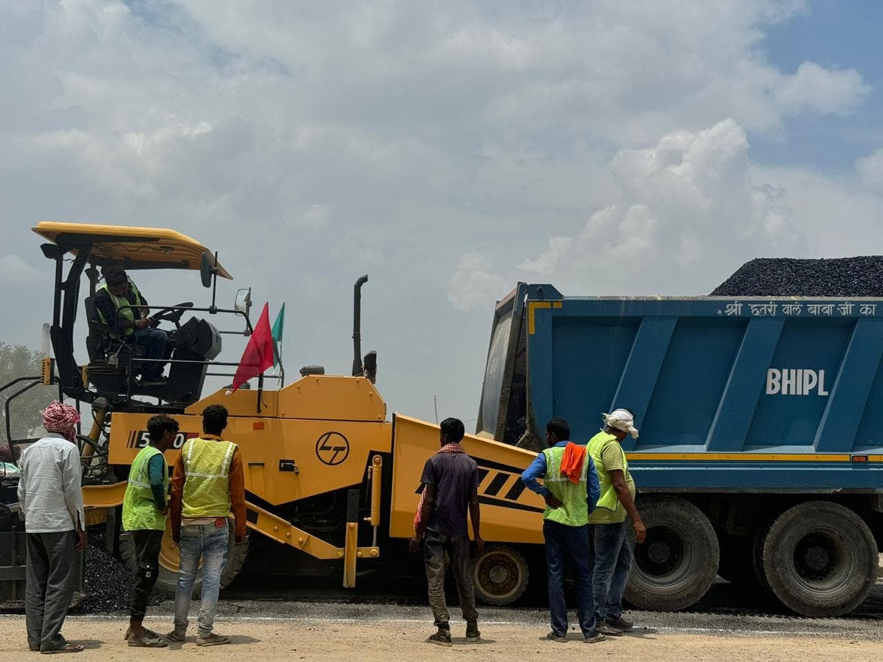 Four-Laning of Phaphamau–Sahso Marg (17.00 KMs)